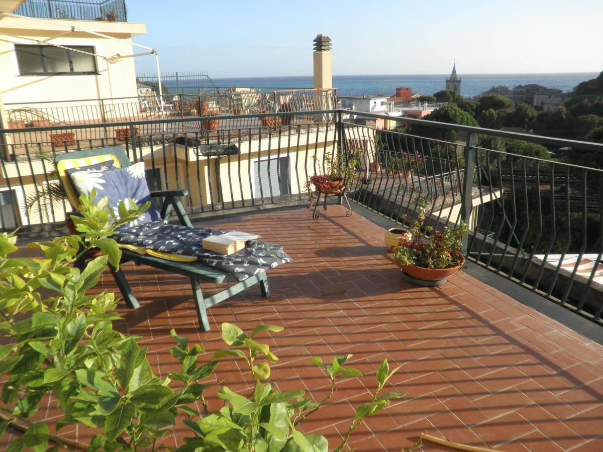 Piccolo Attico Sul Mare Apartment Moneglia Ngoại thất bức ảnh